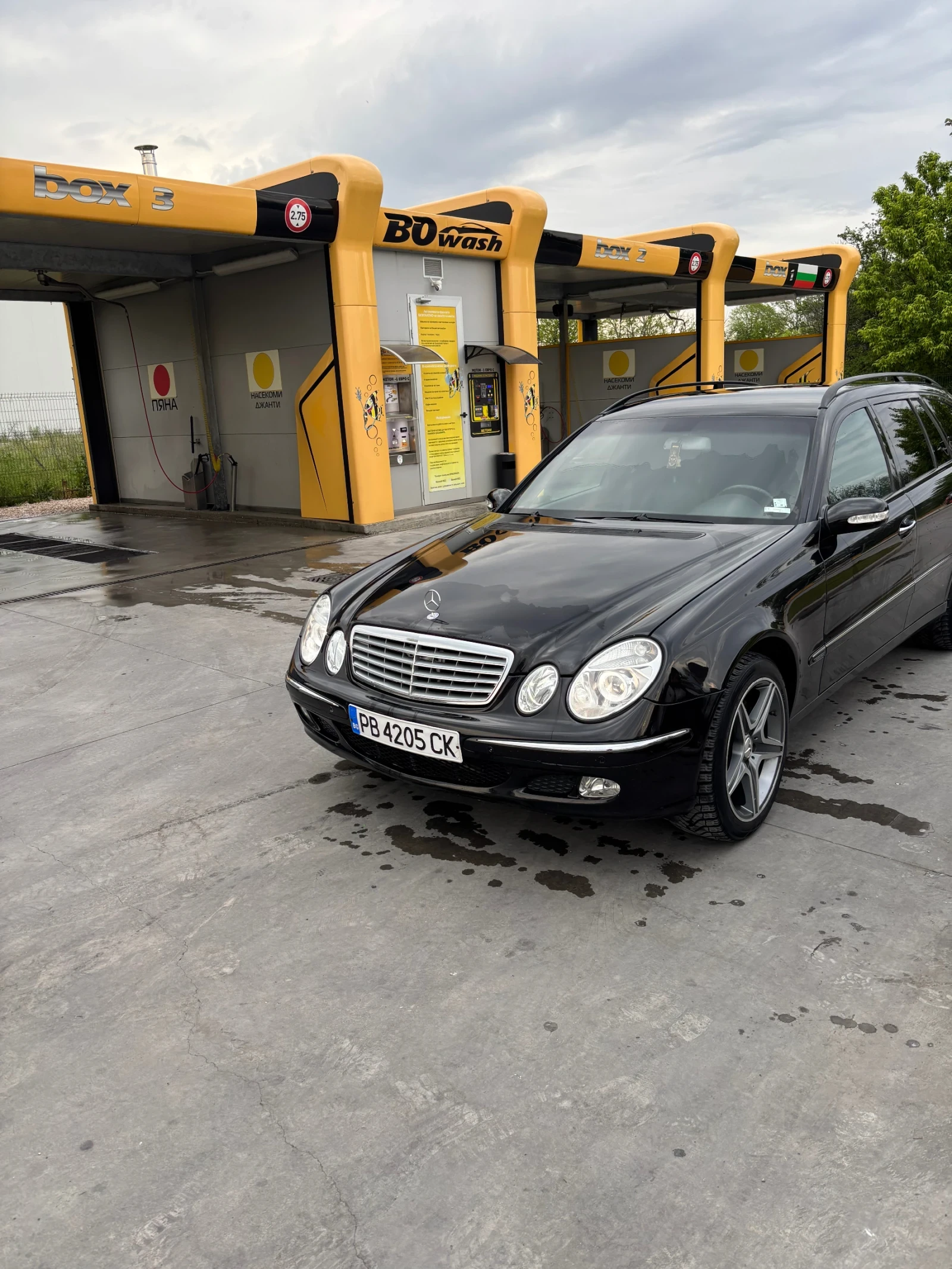 Mercedes-Benz E 320, снимка 8 - Автомобили и джипове - 55994381