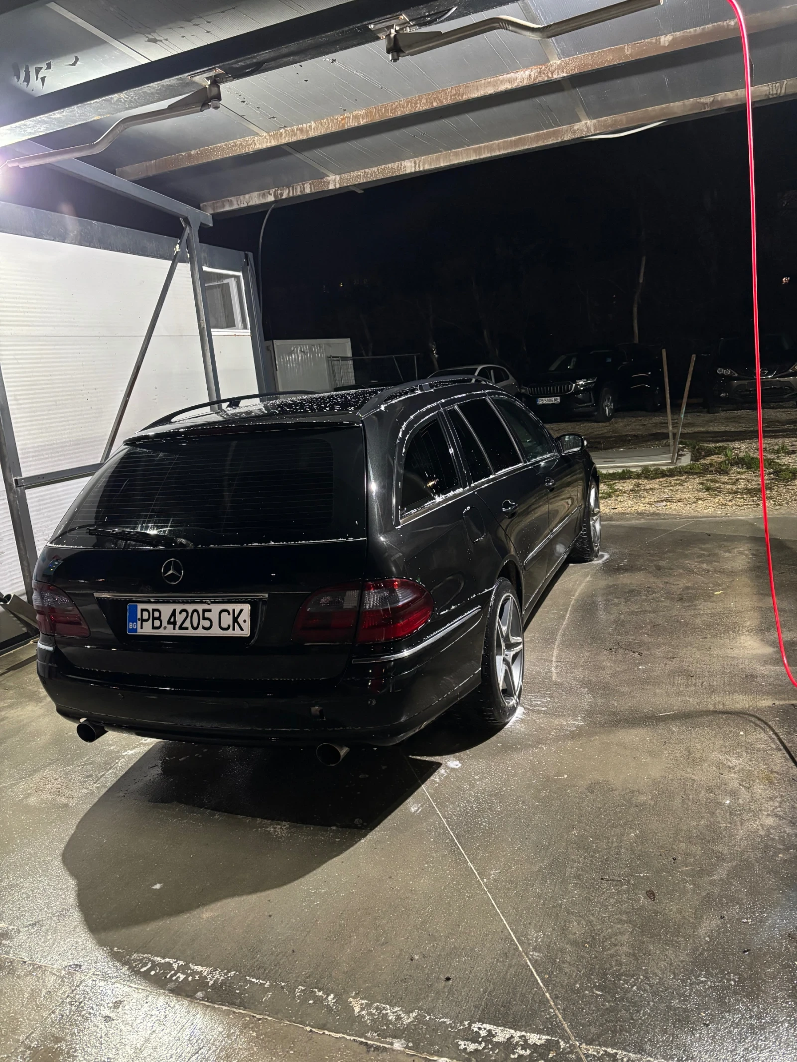 Mercedes-Benz E 320, снимка 5 - Автомобили и джипове - 55994381