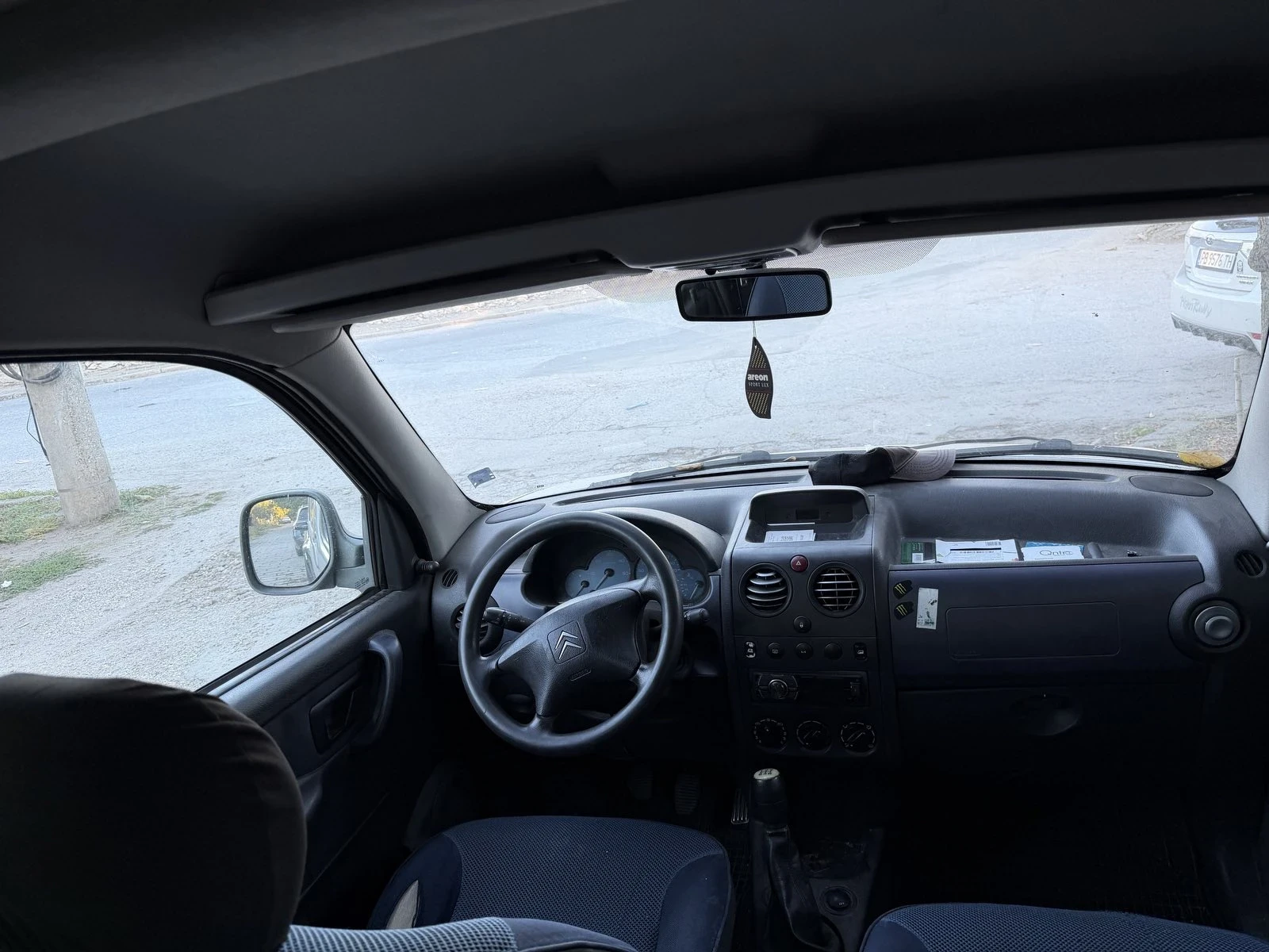 Citroen Berlingo, снимка 4 - Автомобили и джипове - 56349085
