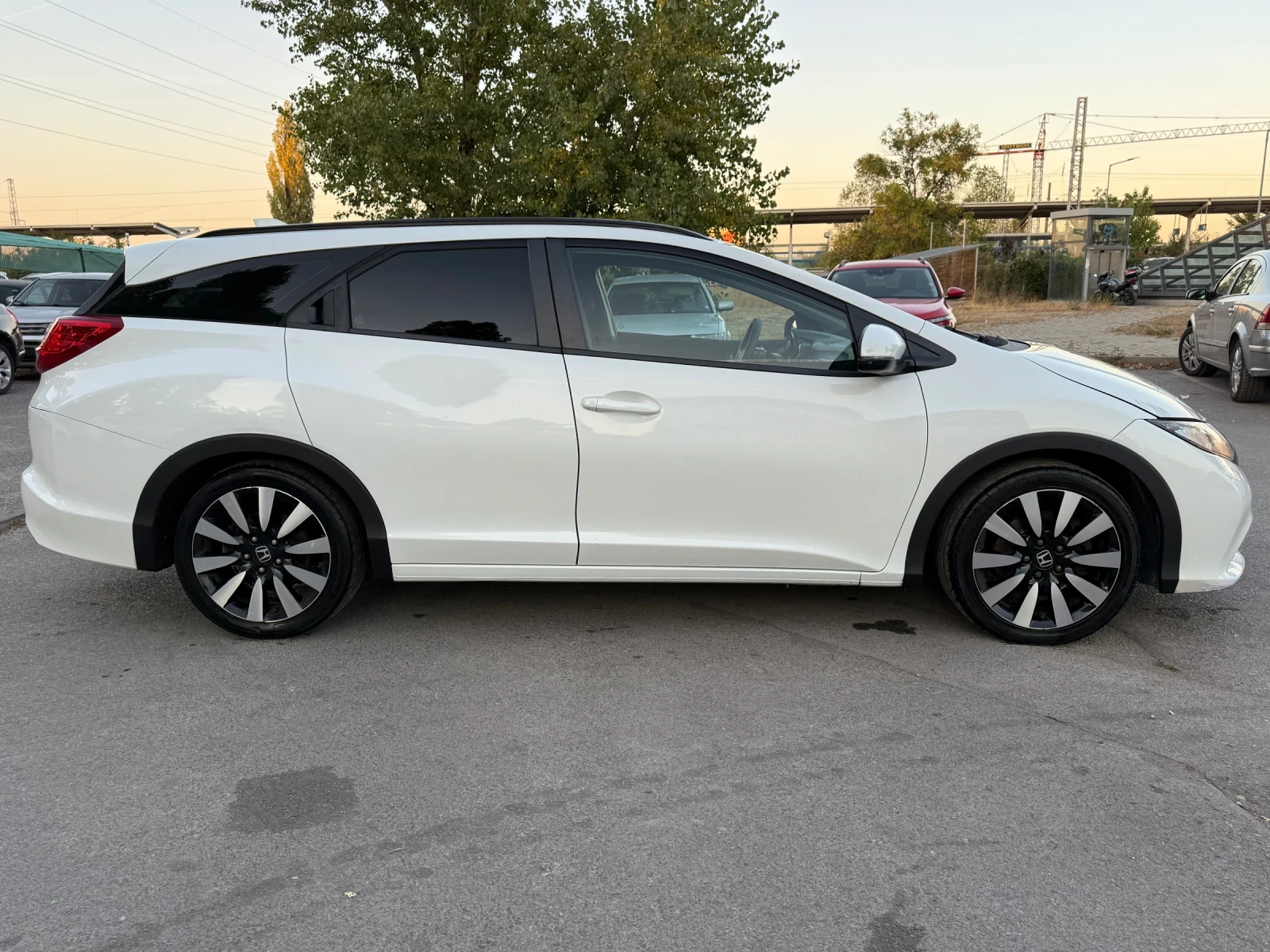 Honda Civic * 1.6 I-DTEC* EXECUTIVE* CAMERA* FACELIFT*  | Mobile.bg � ����������� 4