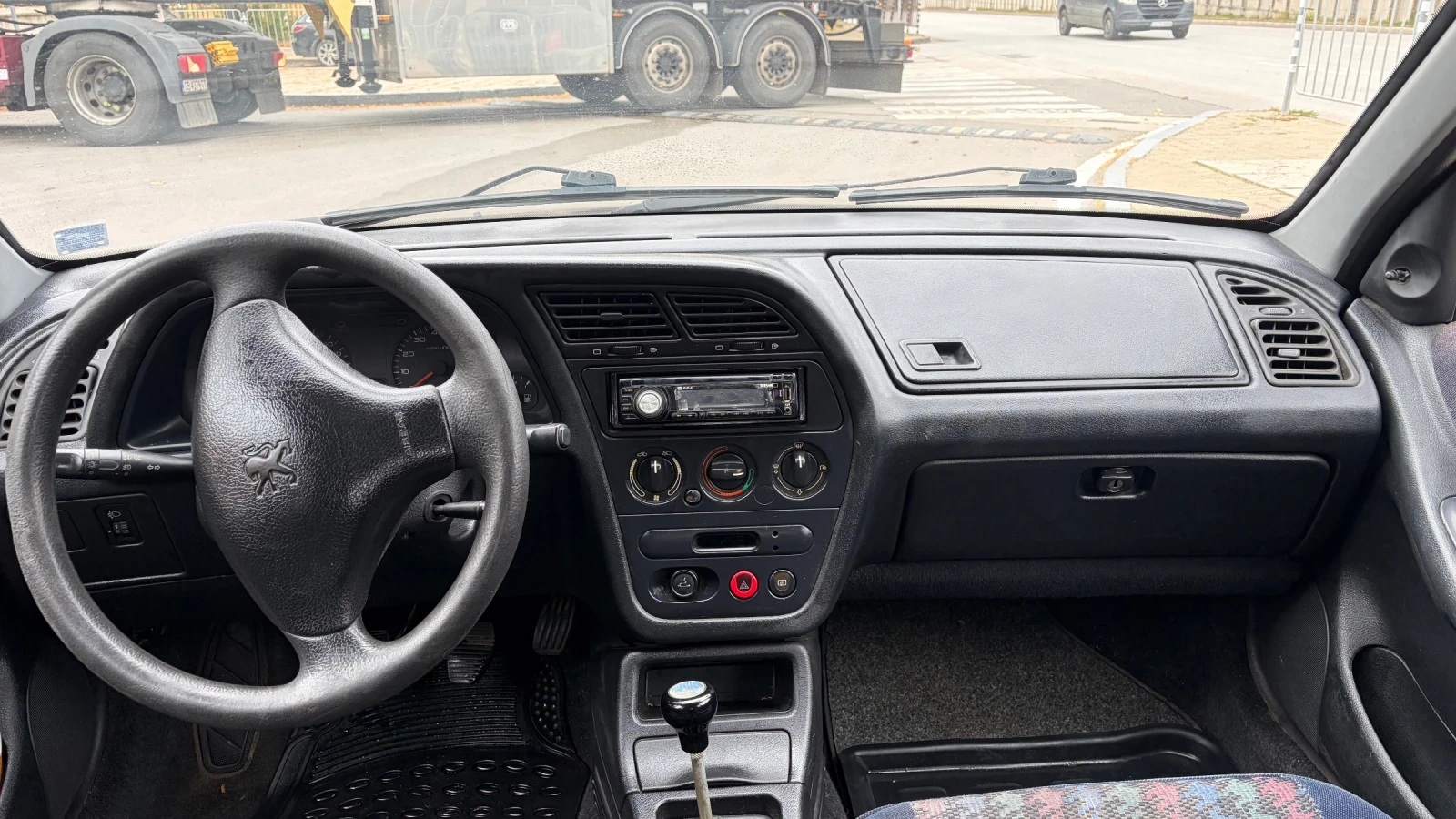 Peugeot 306 1.4 75 кс, снимка 5 - Автомобили и джипове - 56679368