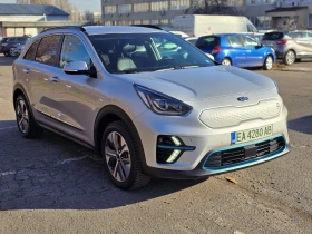 Kia Niro 46628км.64kw термо помпа soh100%всички екстри , снимка 3