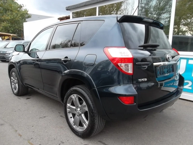 Toyota Rav4 2.2d-4х4, снимка 3 - Автомобили и джипове - 42781953