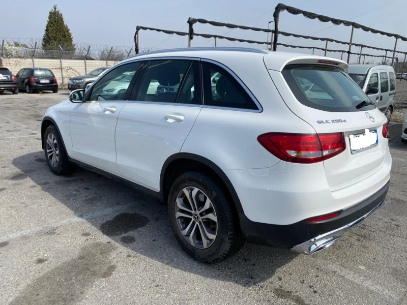 Mercedes-Benz GLC 250, снимка 5 - Автомобили и джипове - 49555544