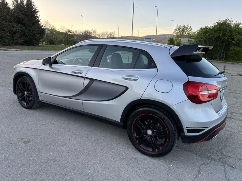 Mercedes-Benz GLA 220 GLA 220CDI 4х4 , снимка 2 - Автомобили и джипове - 52698604