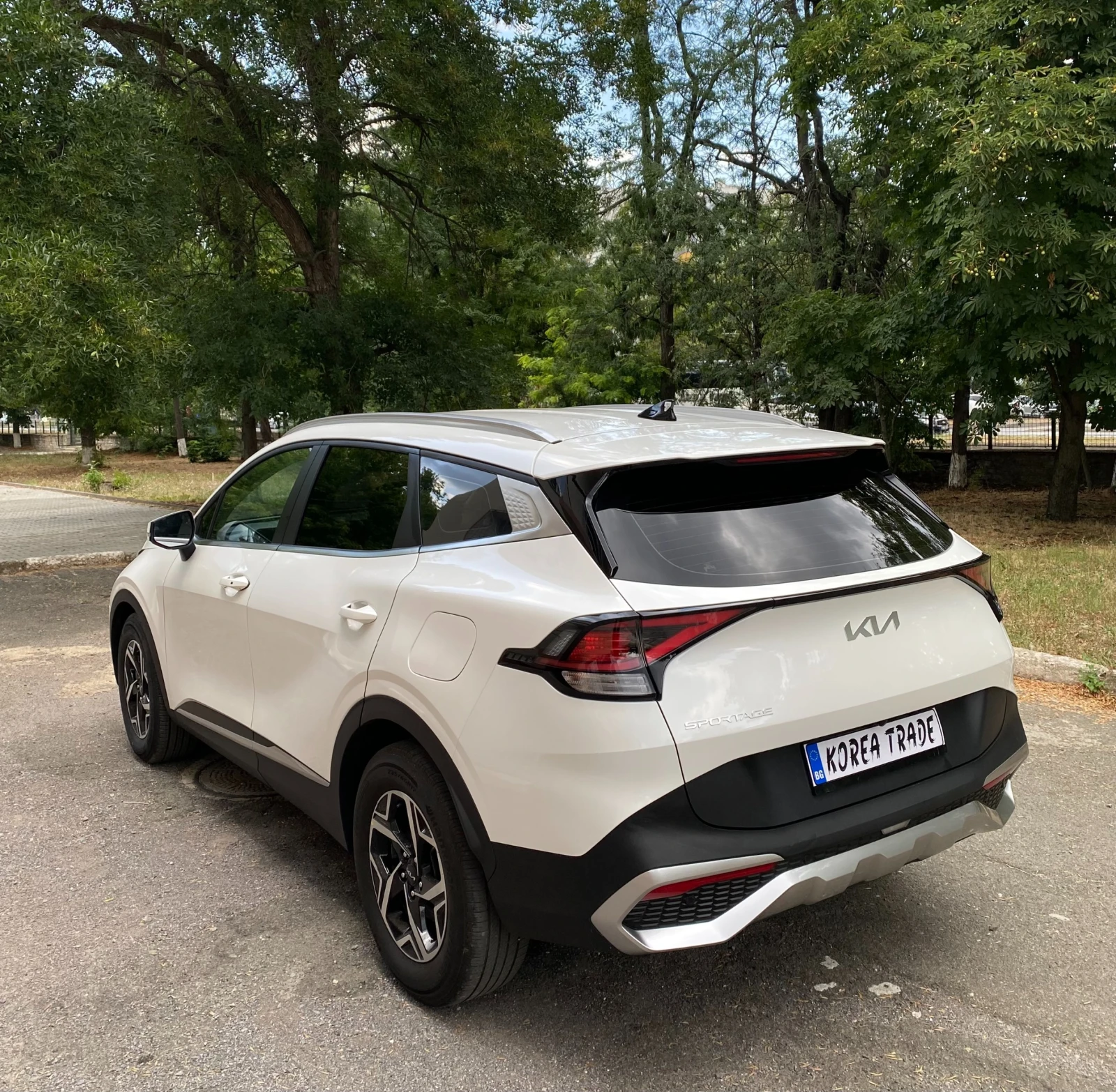 Kia Sportage 2.0 CRDI - изображение 6