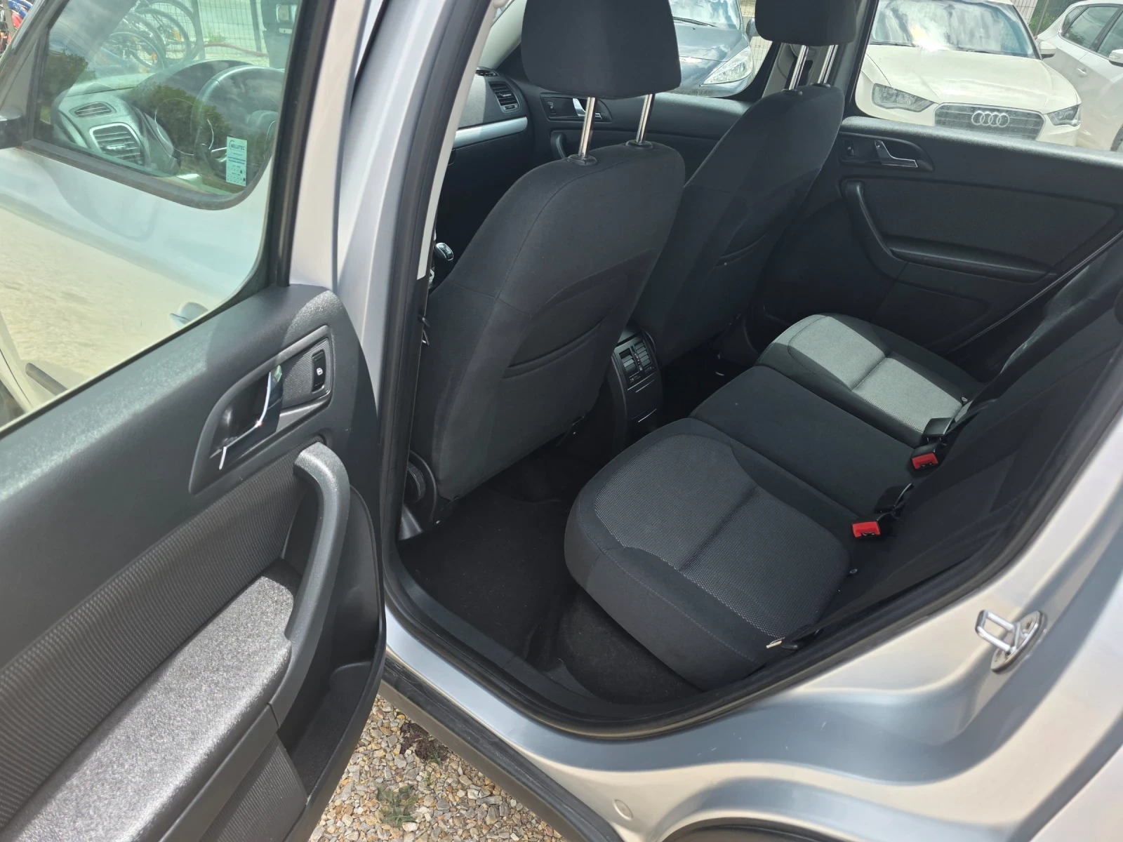 Skoda Yeti 1.8 - изображение 7