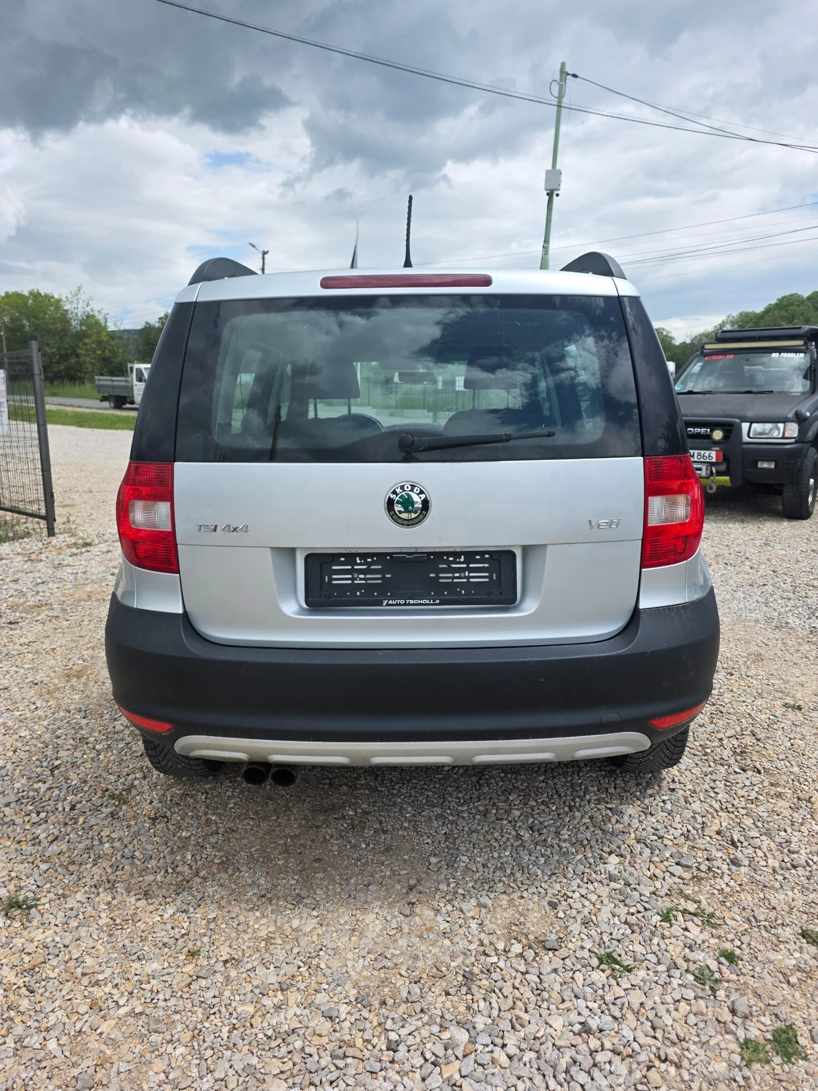 Skoda Yeti 1.8 - изображение 4