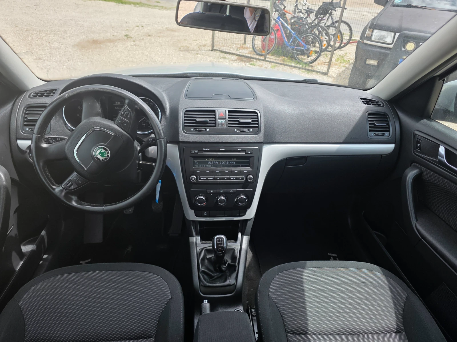Skoda Yeti 1.8 - изображение 8
