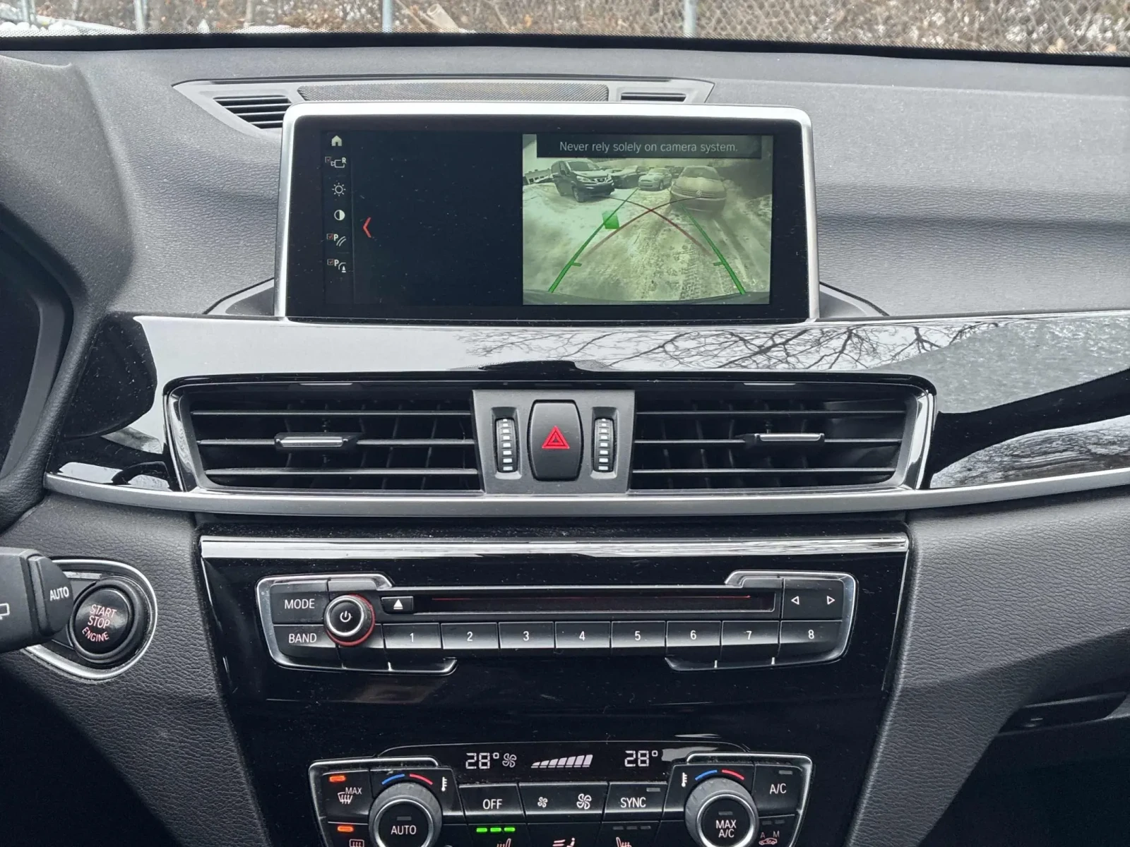 BMW X1 * 28i* CARFAX * ��� ������������ ������ | Mobile.bg � ����������� 9