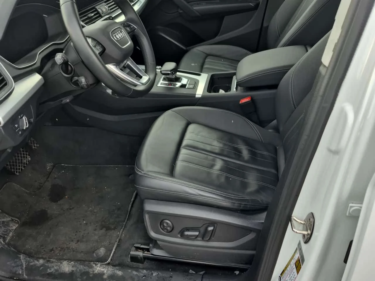 Audi Q5 PROGRESSIV* ПАМЕТ* ПАНОРАМА* ПОДГРЕВИ * CARFAX *  - изображение 7