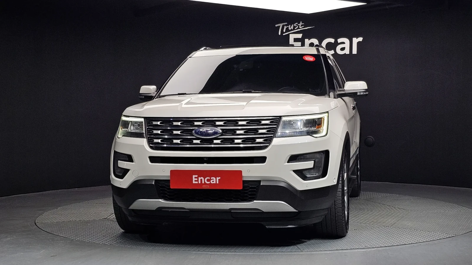 Ford Explorer Limited 4X4, снимка 2 - Автомобили и джипове - 54502845