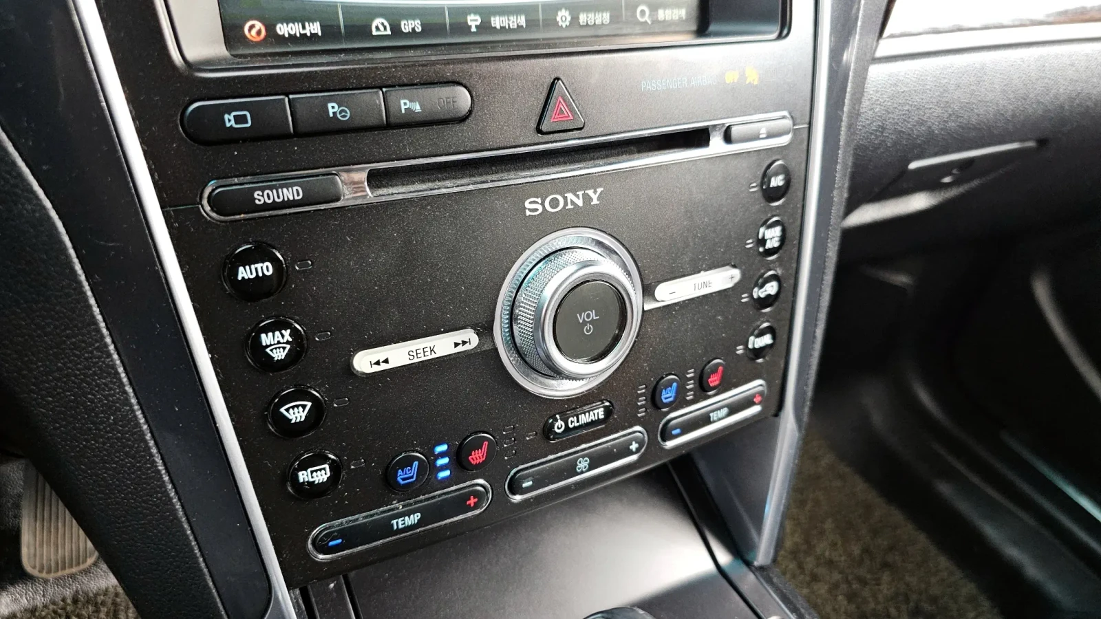 Ford Explorer Limited 4X4, снимка 7 - Автомобили и джипове - 54502845