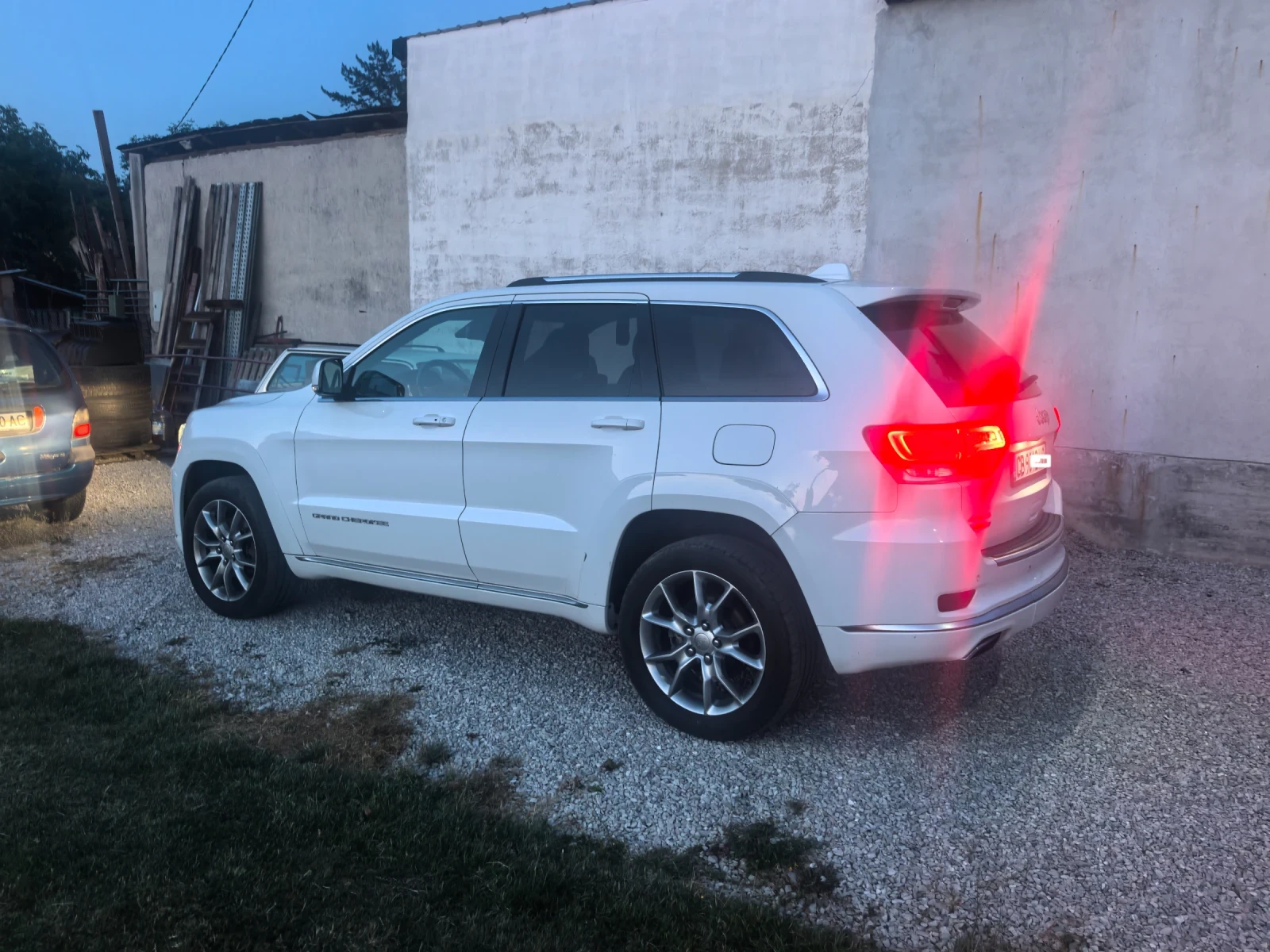 Jeep Grand cherokee, снимка 2 - Автомобили и джипове - 55195535