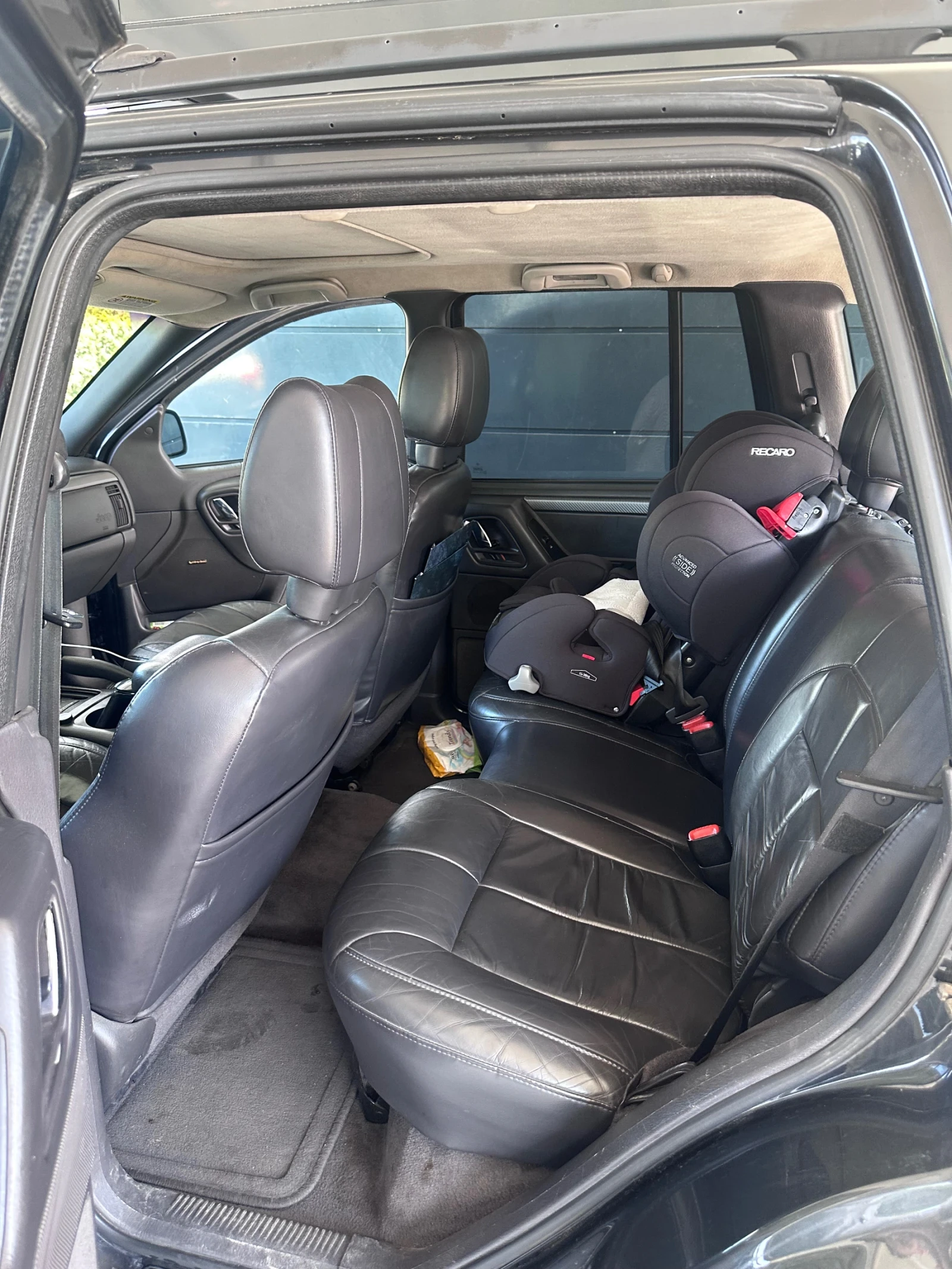 Jeep Grand cherokee 4.7 Quadra-Drive, снимка 8 - Автомобили и джипове - 55436968