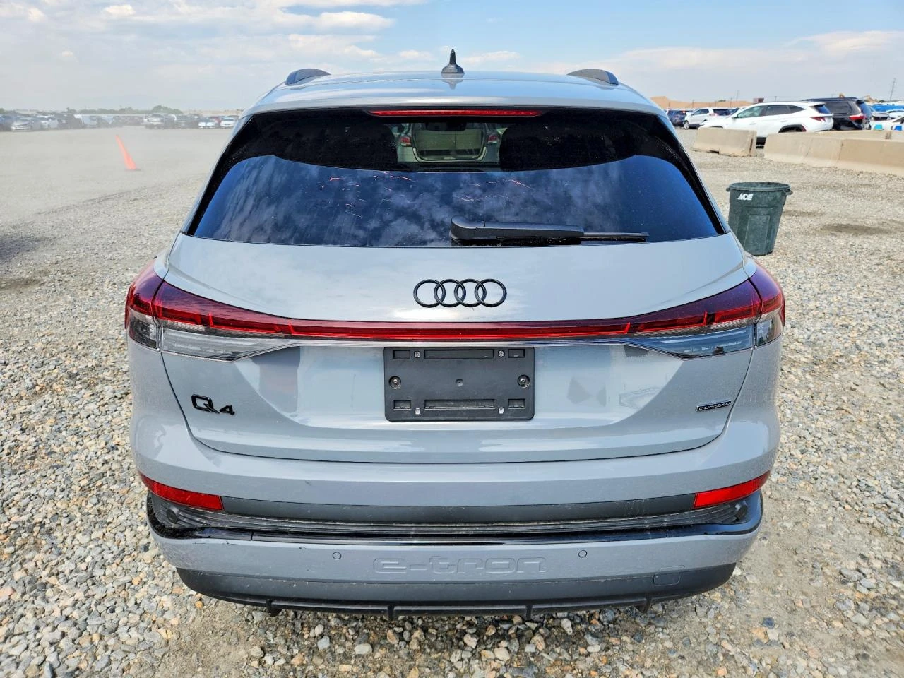 Audi Q4 E-TRON | PREMIUM PLUS | QUATTRO, снимка 6 - Автомобили и джипове - 55715304