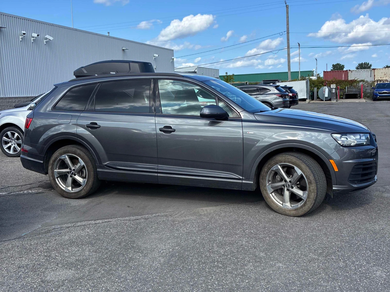 Audi Q7 * CARFAX * FULL DIGITAL * ОБДУХВАНЕ * 360 * , снимка 3 - Автомобили и джипове - 55994796