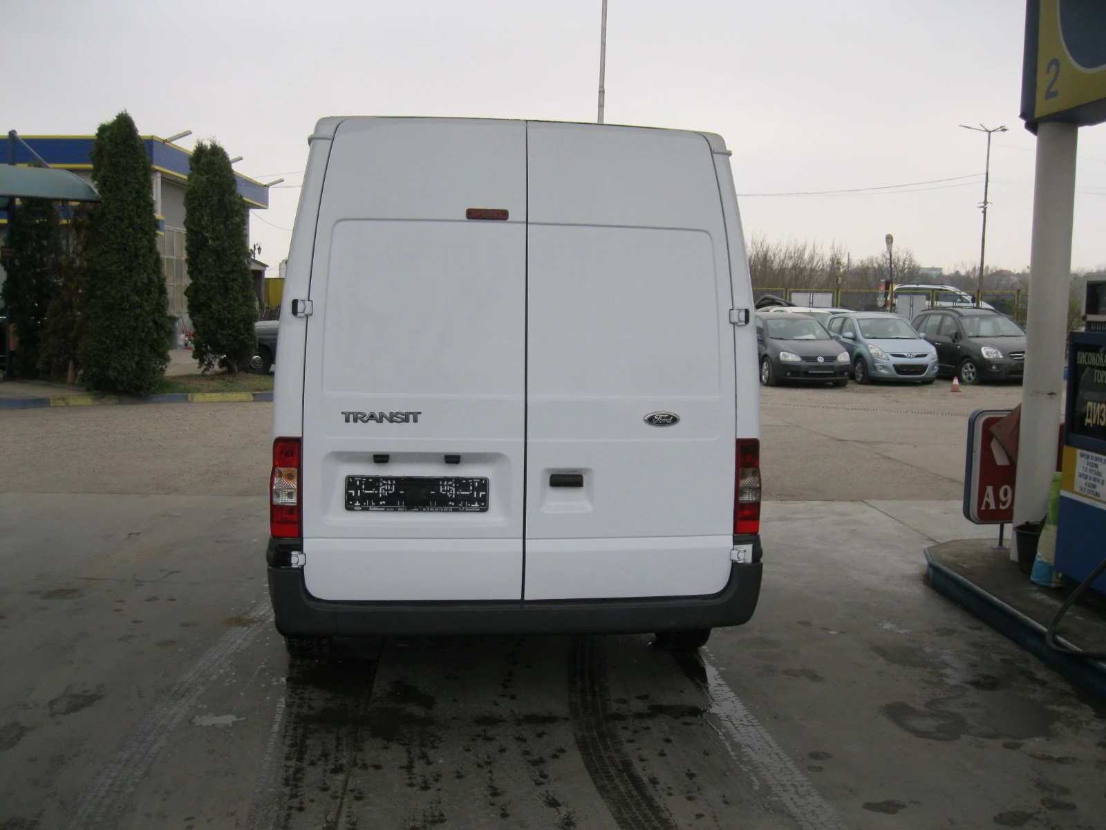 Ford Transit FT300  - изображение 6