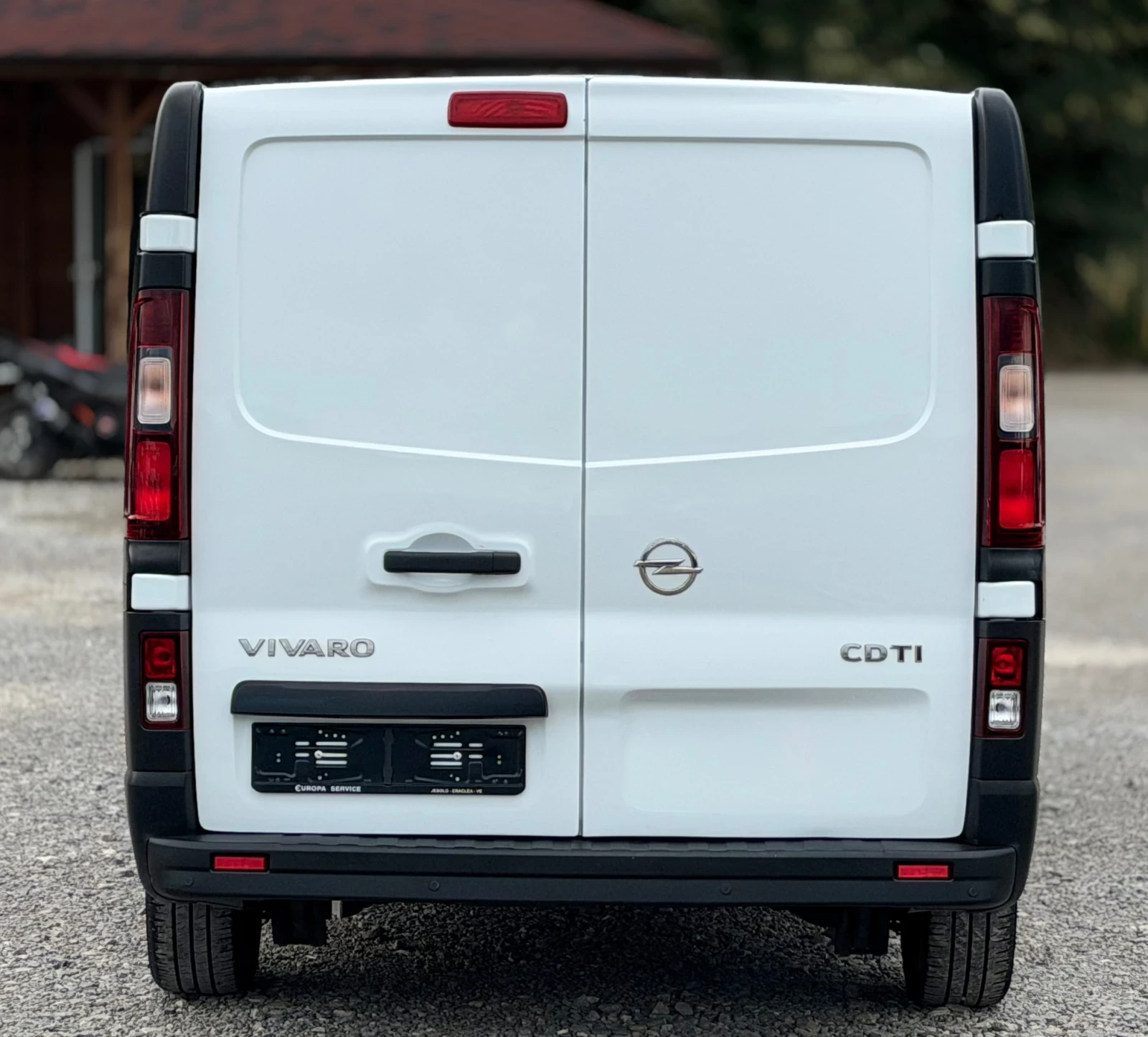 Opel Vivaro 1.6CDTi 116к.с * Климатик* * Евро-6* * Италия* , снимка 5 - Бусове и автобуси - 55011915