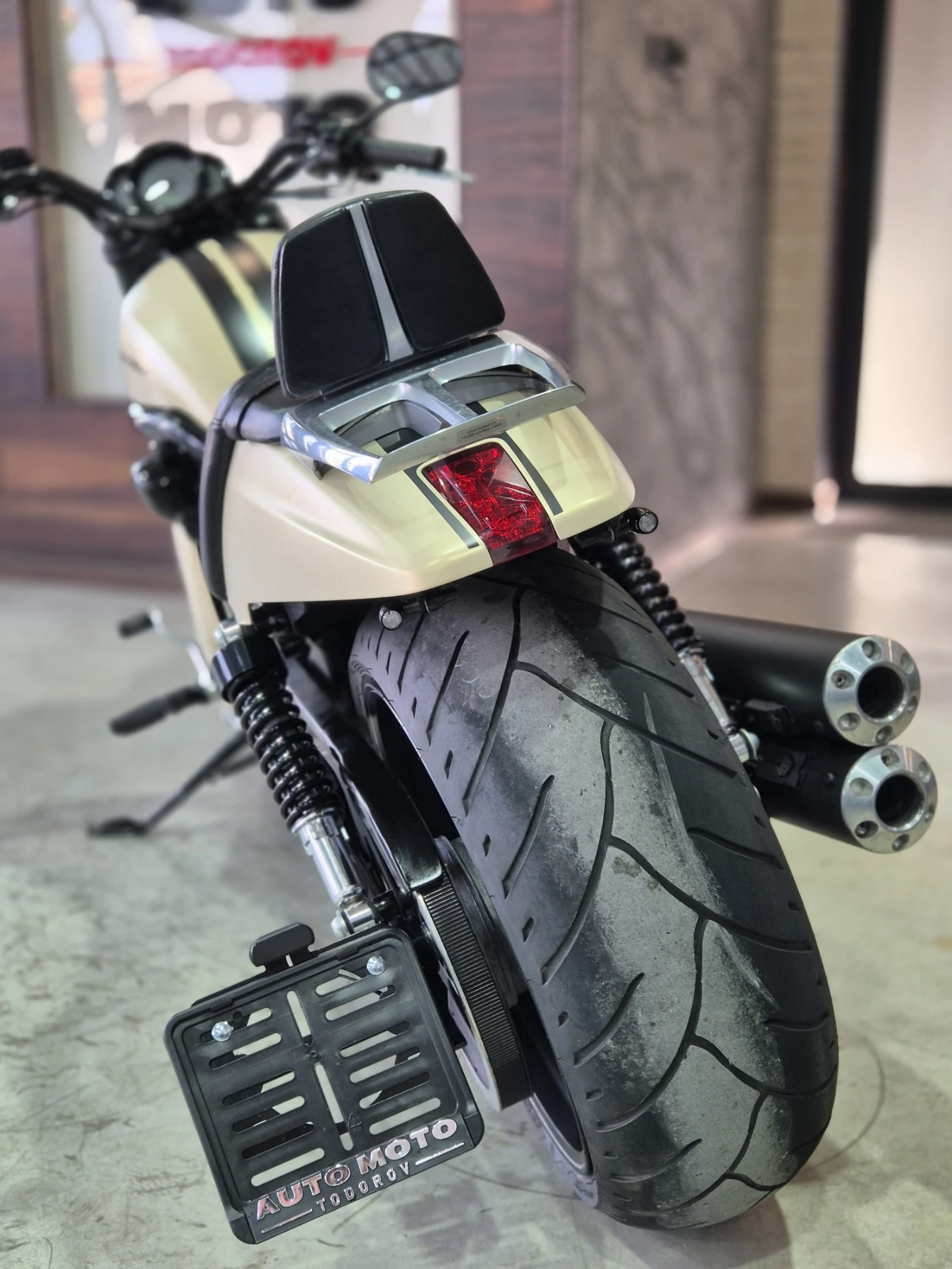 Harley-Davidson V-Rod ABS Dr. Jekill & Mr. Hyde ��� ���� �� ���������!!! | Mobile.bg � ����������� 12