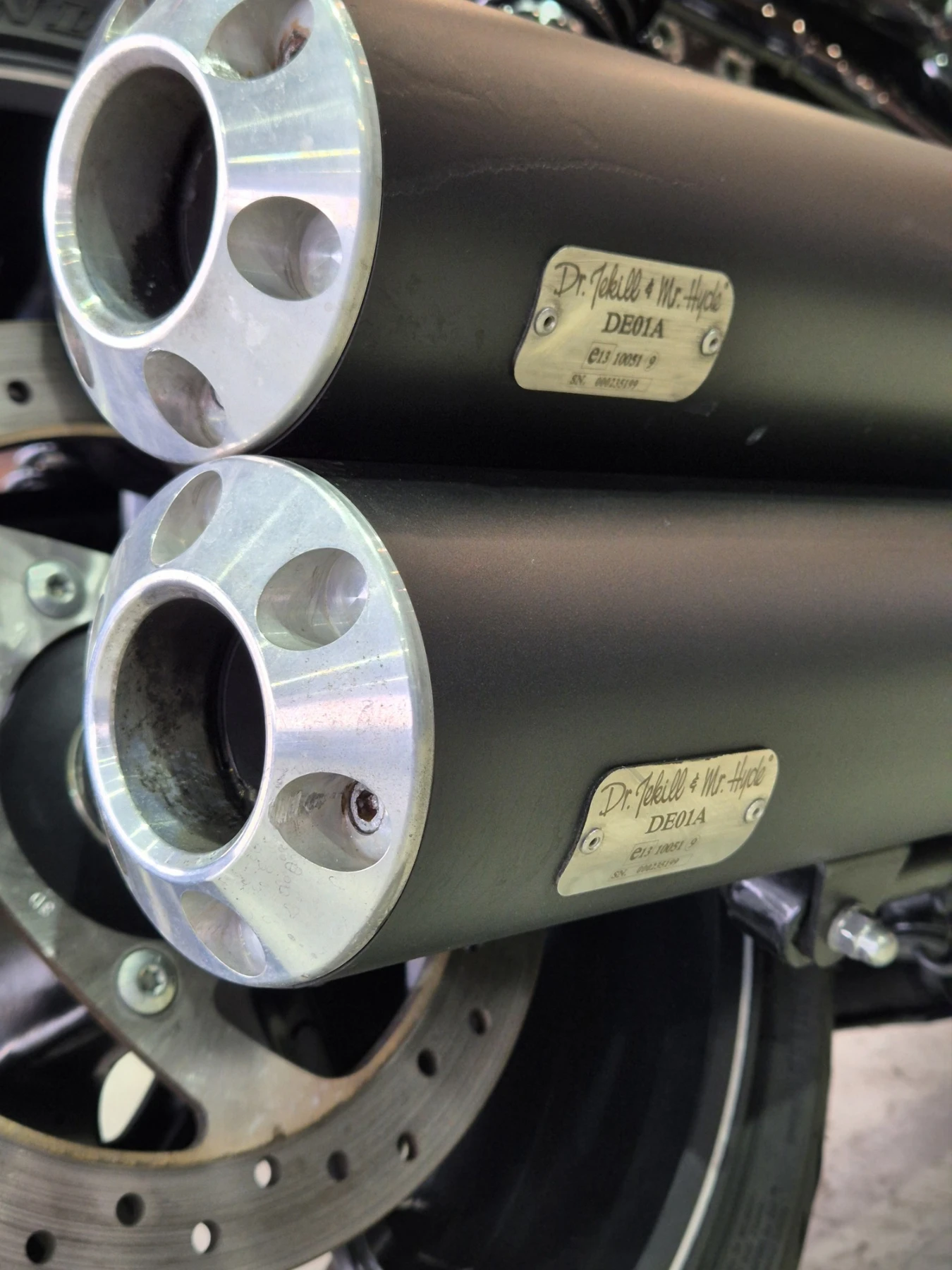 Harley-Davidson V-Rod ABS Dr. Jekill & Mr. Hyde ��� ���� �� ���������!!! | Mobile.bg � ����������� 17