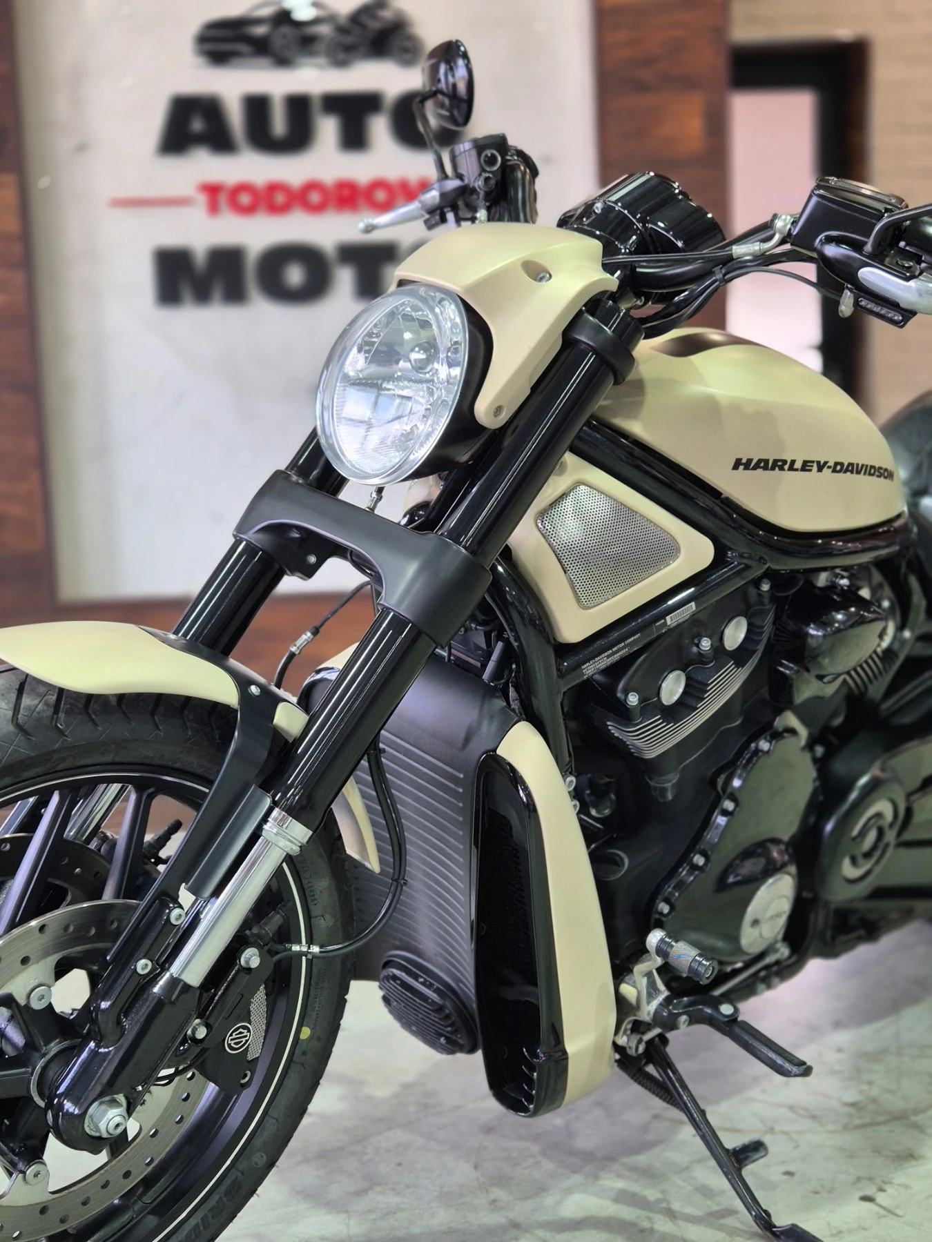 Harley-Davidson V-Rod ABS Dr. Jekill & Mr. Hyde ��� ���� �� ���������!!! | Mobile.bg � ����������� 9