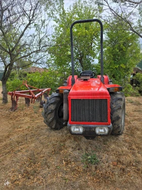      Antonio Carraro 8000