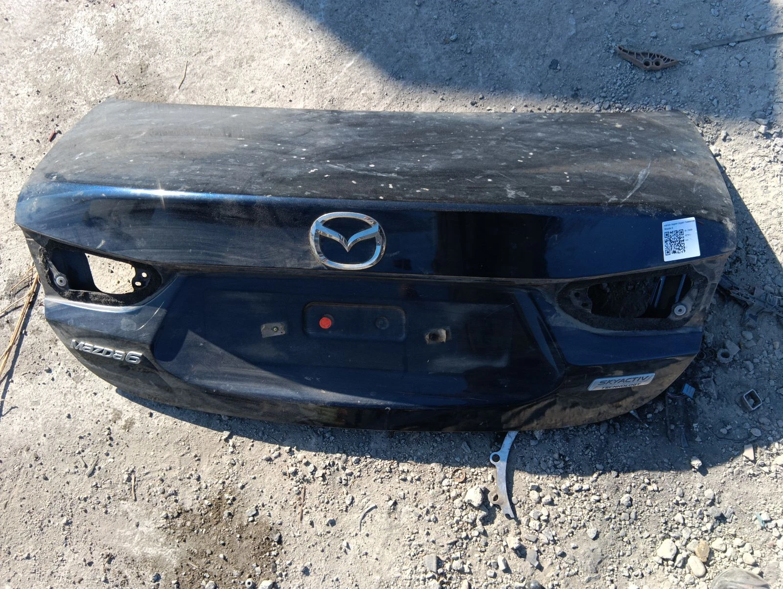 капак заден седан тъмносин Mazda 6