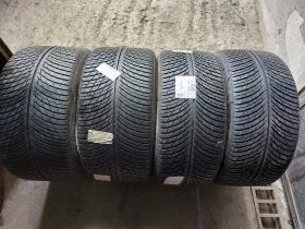 Гуми Зимни 275/35R21, снимка 2 - Гуми и джанти - 40459697