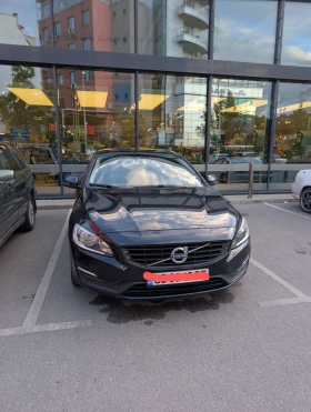 Volvo V60, снимка 1