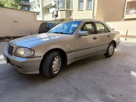 Mercedes-Benz C 220, снимка 1