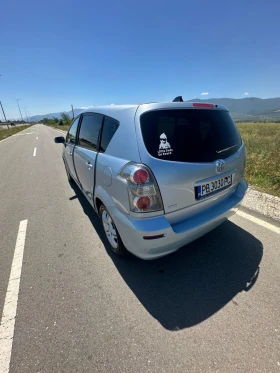 Toyota Corolla verso, снимка 7