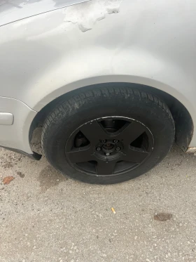 VW Golf 4 1.8  - 1073 € / 2098.61 лв. - 72395084 5