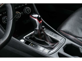 VW Jetta GLI CARFAX | Auto.bg — изображение 8