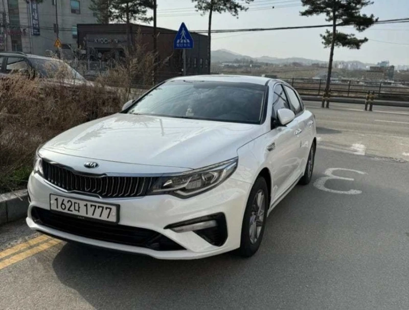 Kia K5 ТЕЧНА ФАЗА ГАЗ !!!, снимка 1 - Автомобили и джипове - 46274095