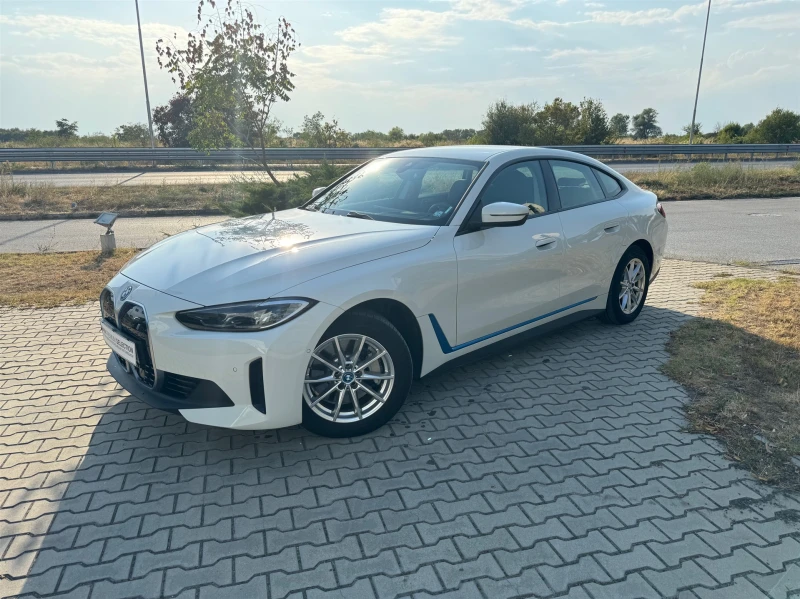 BMW i4 eDrive40 Гран Купе, снимка 1 - Автомобили и джипове - 47118614