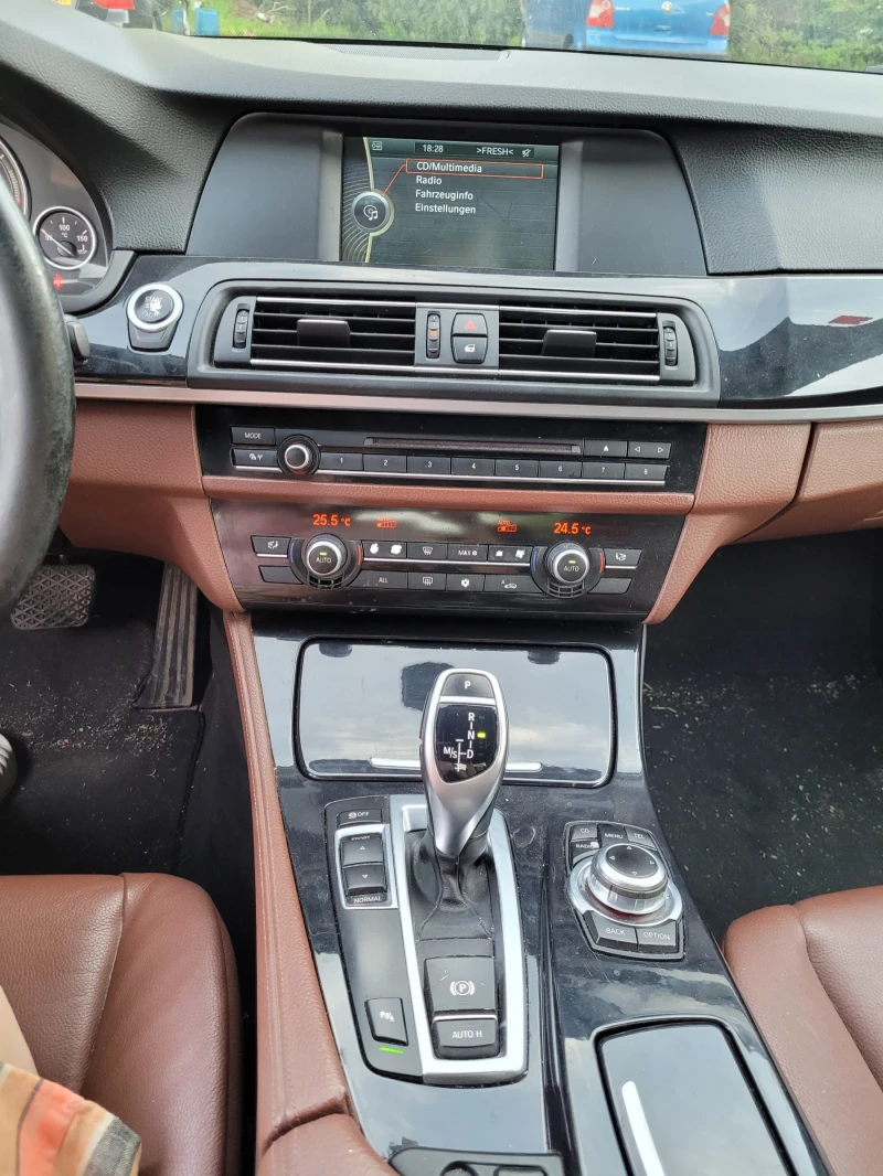 BMW 520 2.0, снимка 8 - Автомобили и джипове - 47293325