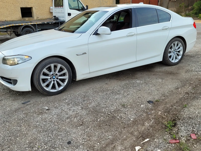 BMW 520 2.0, снимка 2 - Автомобили и джипове - 47293325