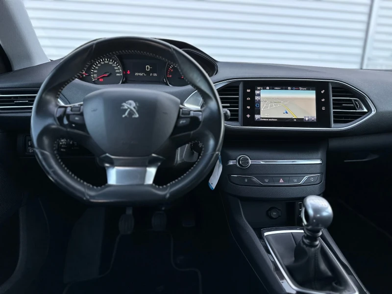 Peugeot 308 1.6 BlueHDI, снимка 8 - Автомобили и джипове - 47347071