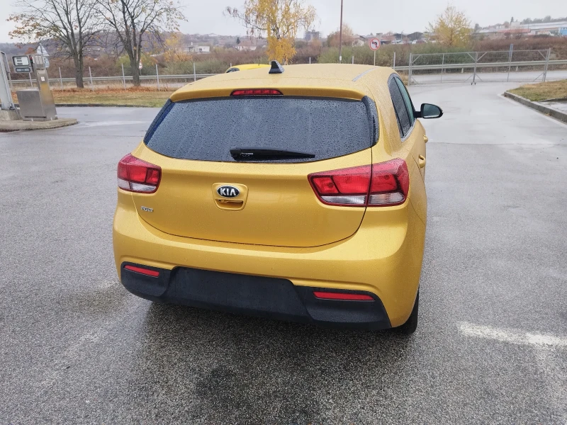 Kia Rio 1.25, снимка 4 - Автомобили и джипове - 47925988