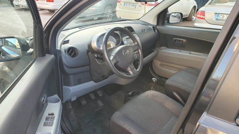 Daihatsu Sirion Фейслифт, снимка 10 - Автомобили и джипове - 48549090