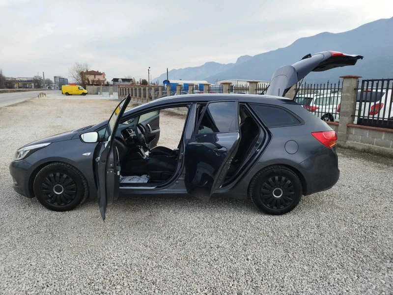 Kia Ceed 1.6 CRDI LED, снимка 8 - Автомобили и джипове - 49195352