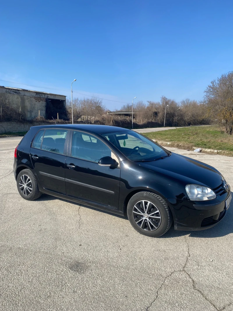 VW Golf 1.6 102к.с., снимка 2 - Автомобили и джипове - 49435769