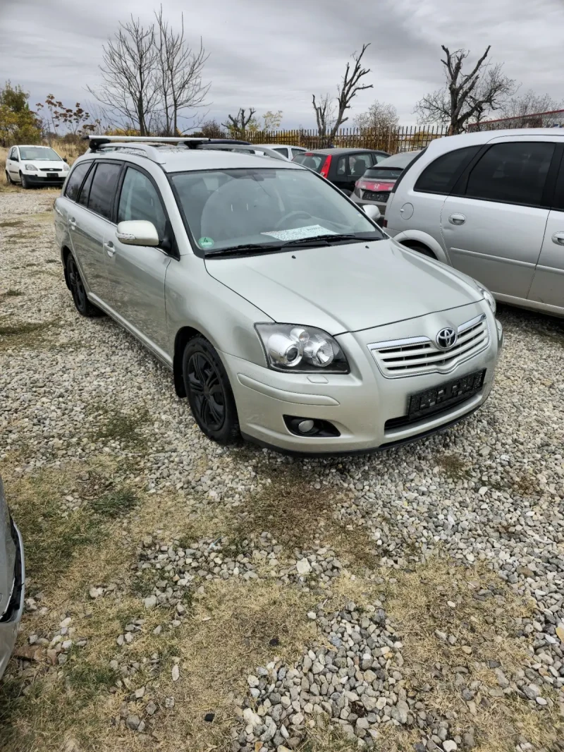 Toyota Avensis 2.0, снимка 3 - Автомобили и джипове - 49482211