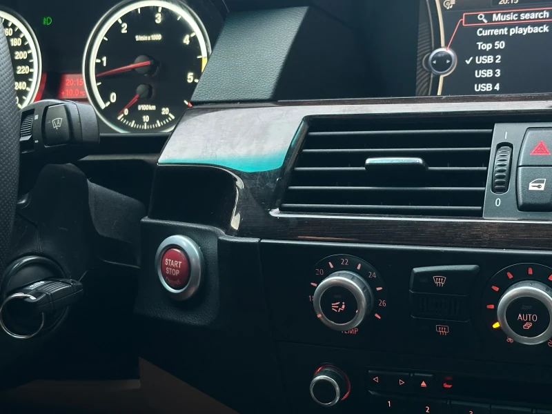 BMW 525 Facelift , снимка 12 - Автомобили и джипове - 50308497