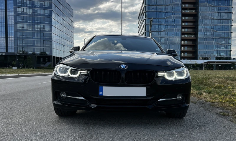 BMW 318 Sport, снимка 8 - Автомобили и джипове - 51982559