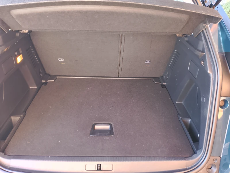 Peugeot 3008, снимка 9 - Автомобили и джипове - 51855257