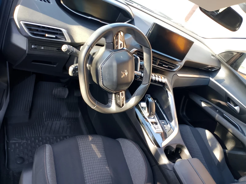 Peugeot 3008, снимка 16 - Автомобили и джипове - 51855257
