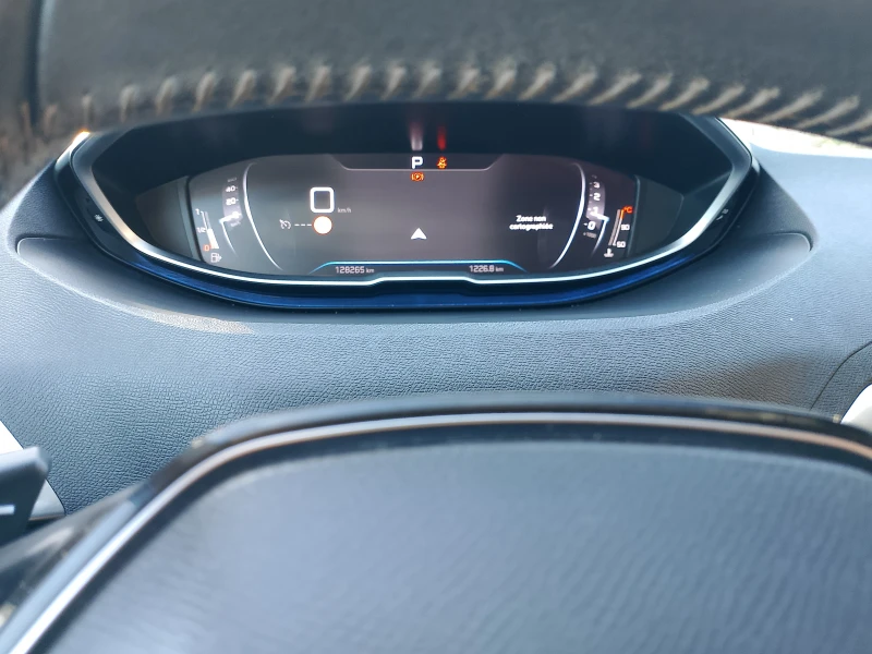 Peugeot 3008, снимка 12 - Автомобили и джипове - 51855257