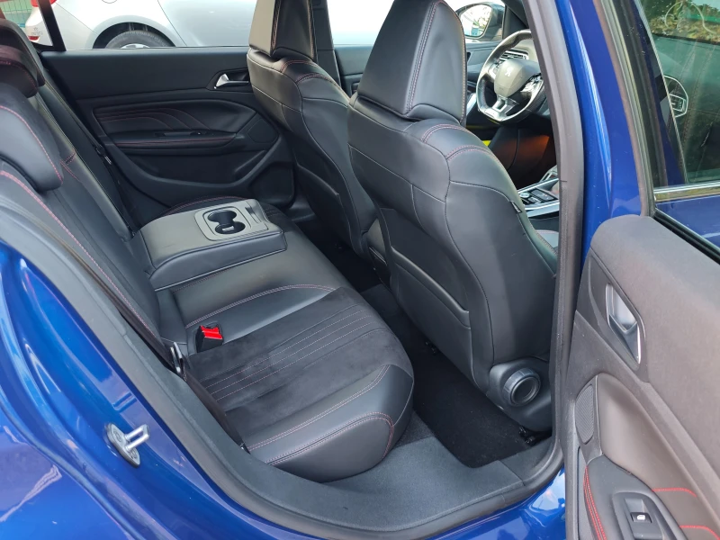 Peugeot 308 GT-Sport Line/Avtomat/Panorama/Navi/Leder/CH, снимка 11 - Автомобили и джипове - 52113790